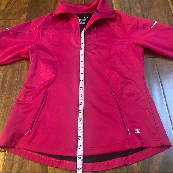 Champion Women’s Cold Weather Gear Pink Jacket Size Small Running Outside - Picture 3 of 8